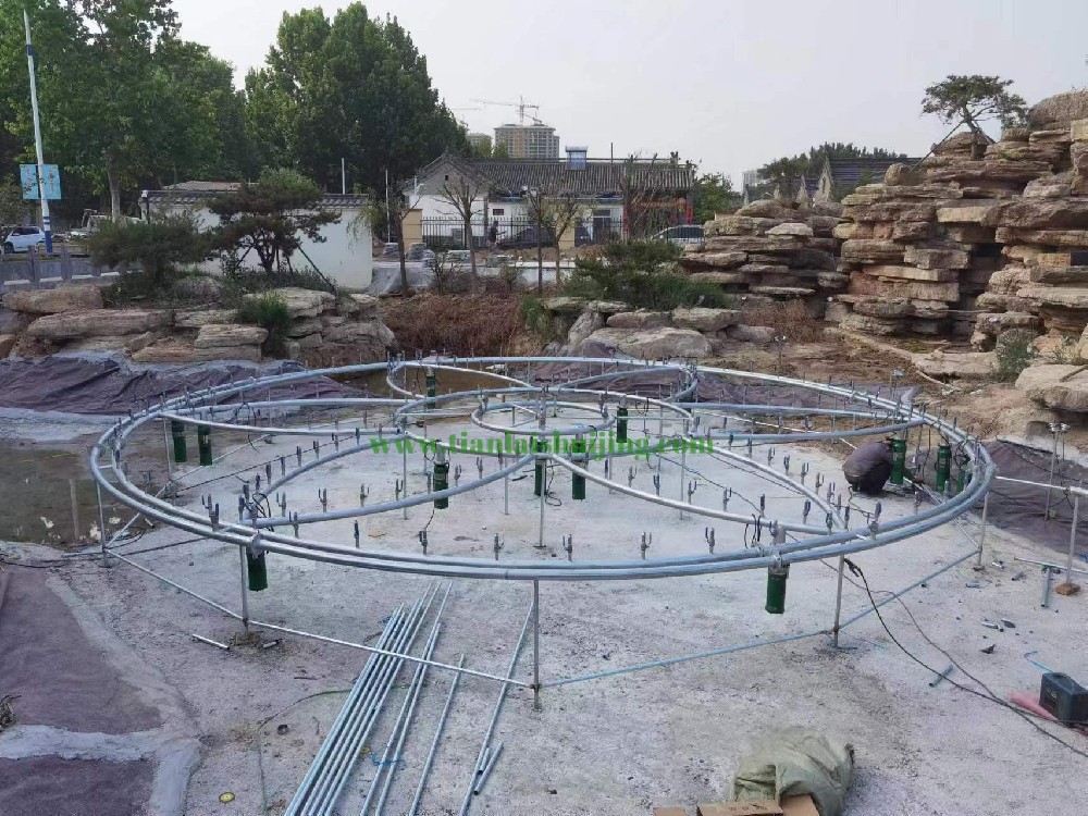 如何根据场地尺寸与形状设计喷泉水型